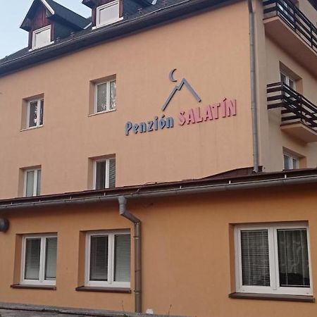 Hotel Salatín Ruzomberok Exterior foto